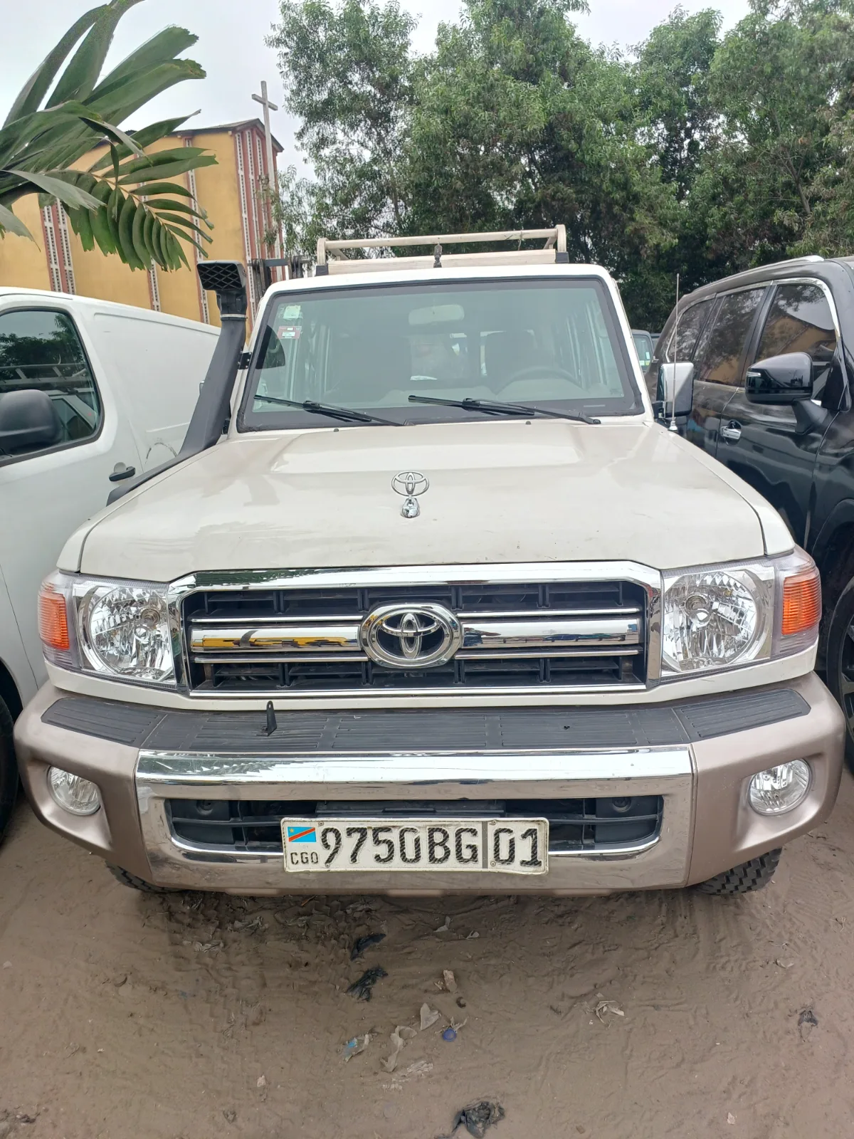 Toyota Land Cruiser