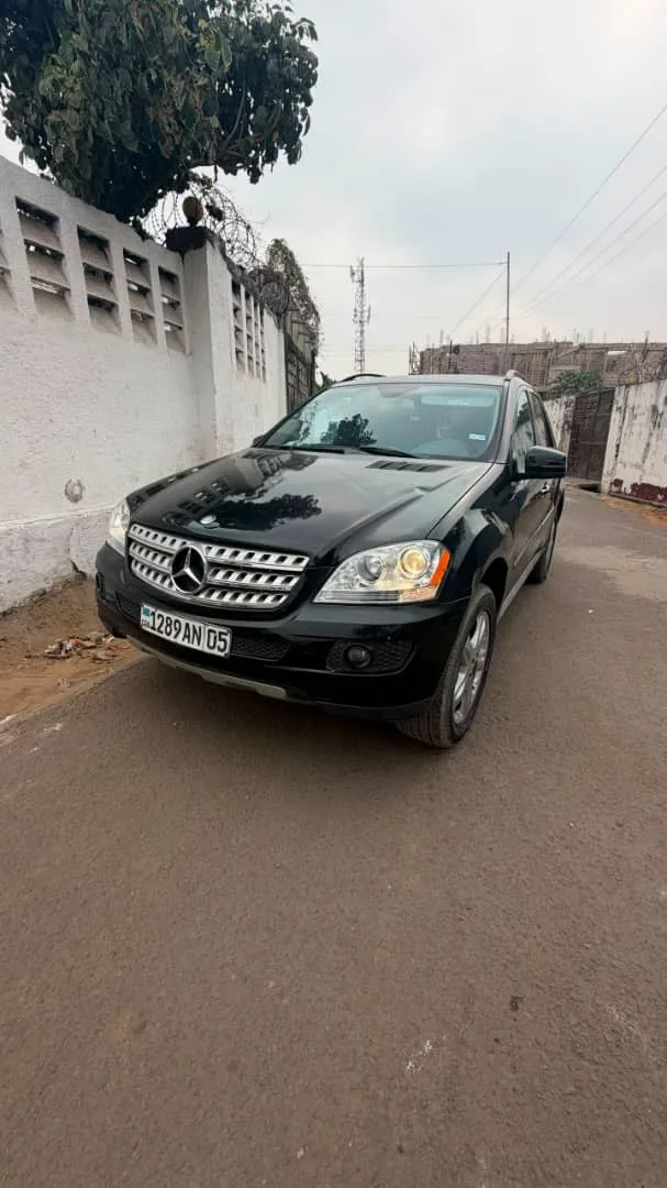 MERCEDES-BENZ ML 350 ESSENCE