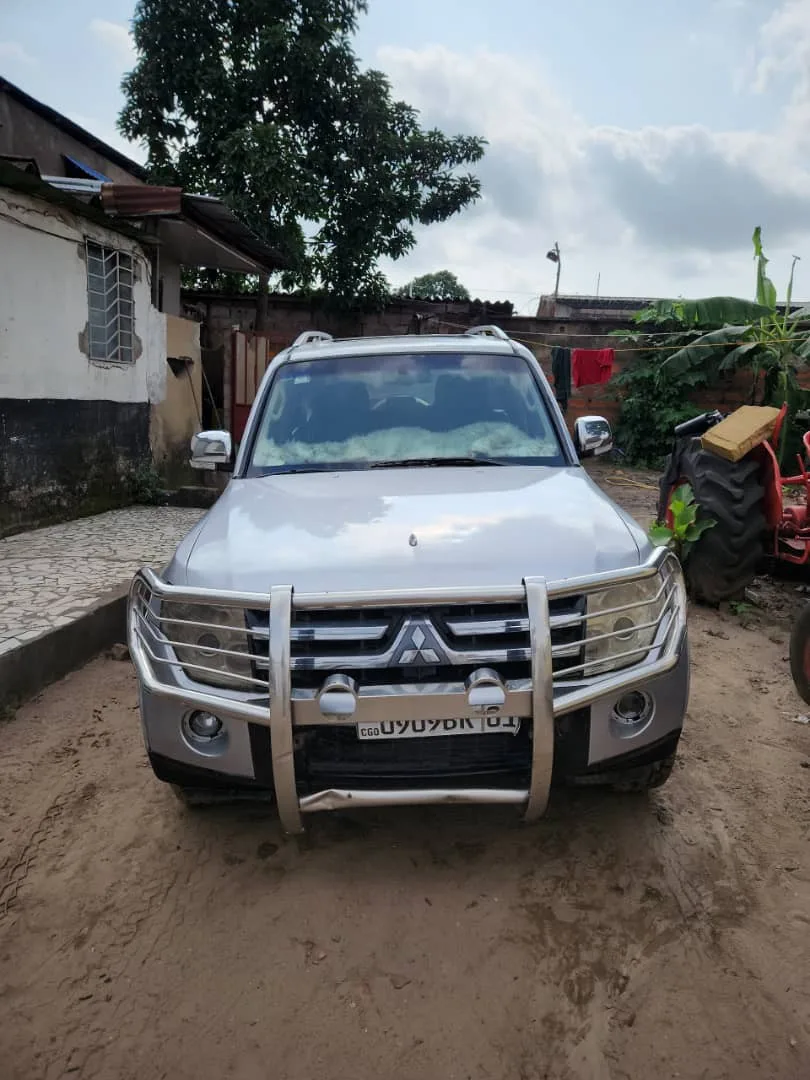 MITSUBISHI PAJERO DIESEL