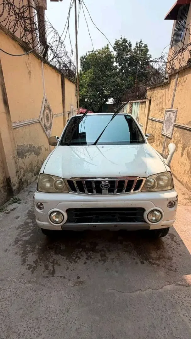 DAIHATSU TERIOS KID
