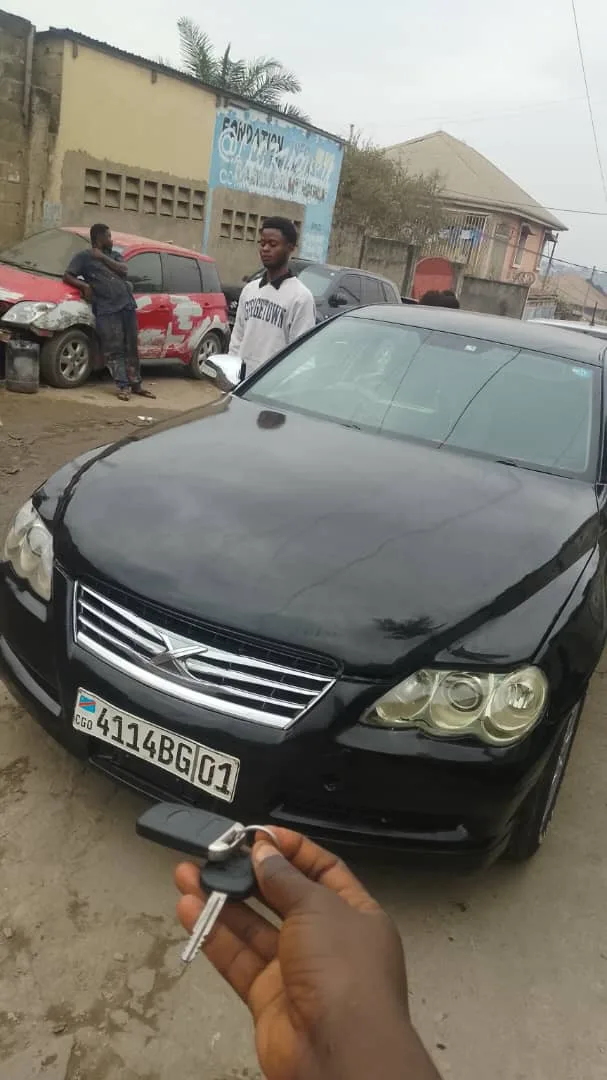 TOYOTA MARK X