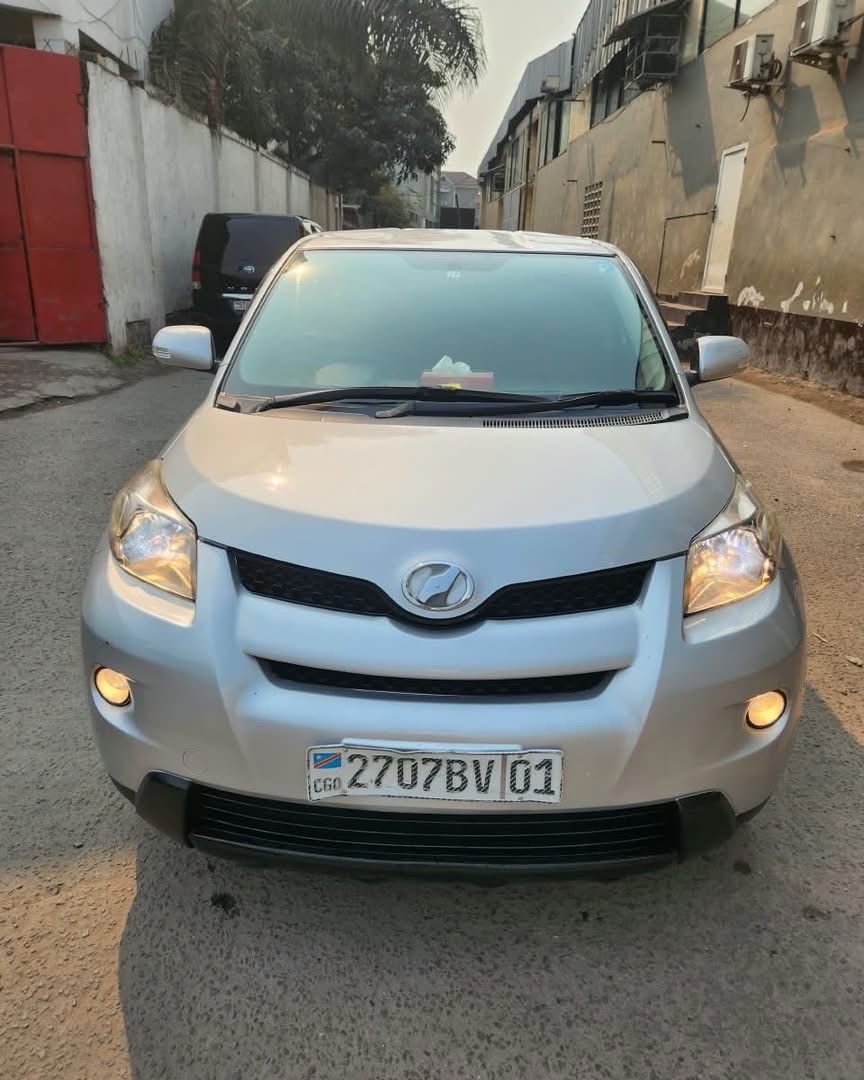 Toyota Ist