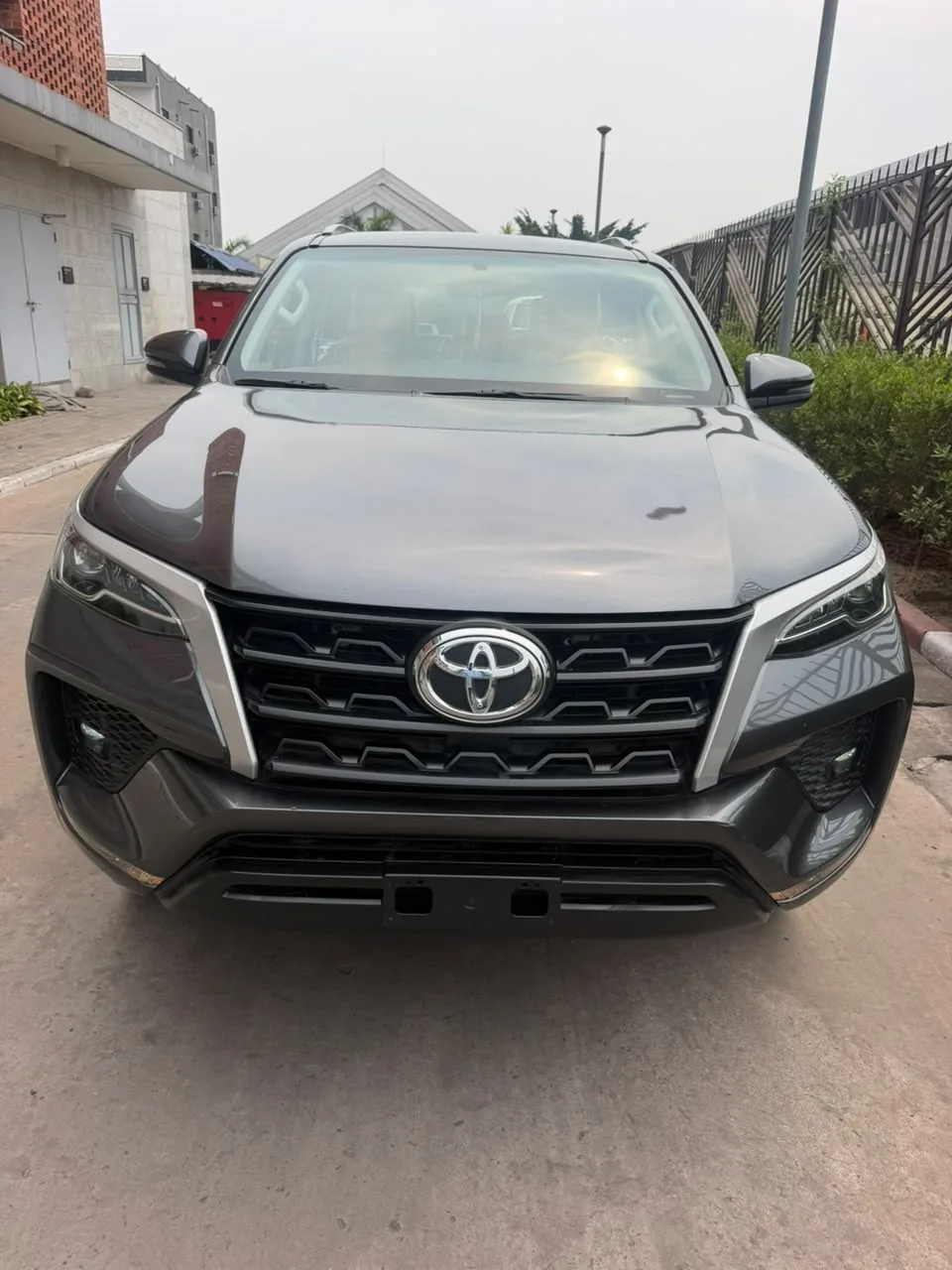 TOYOTA FORTUNER