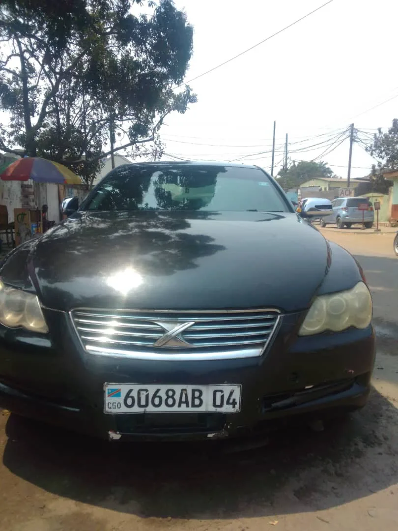 TOYOTA MARK X