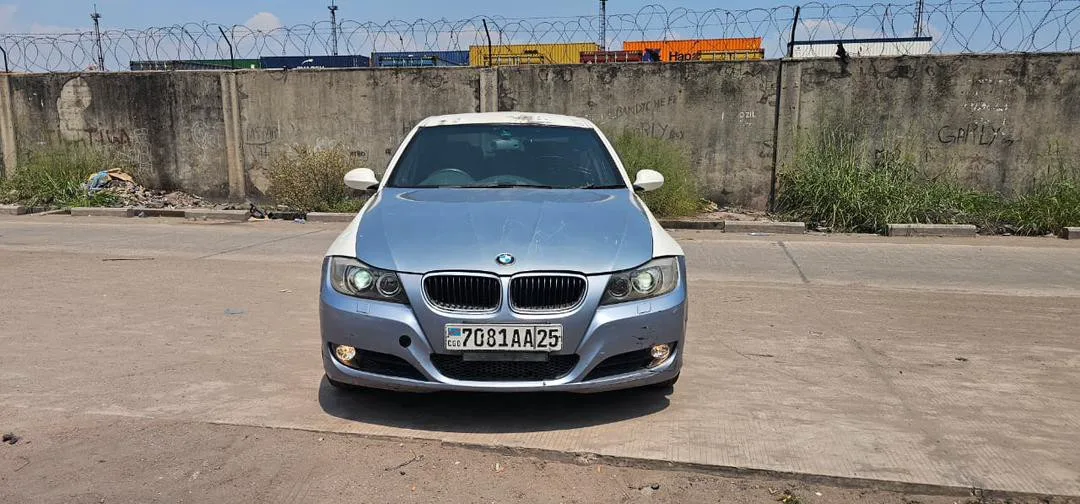 BMW E90