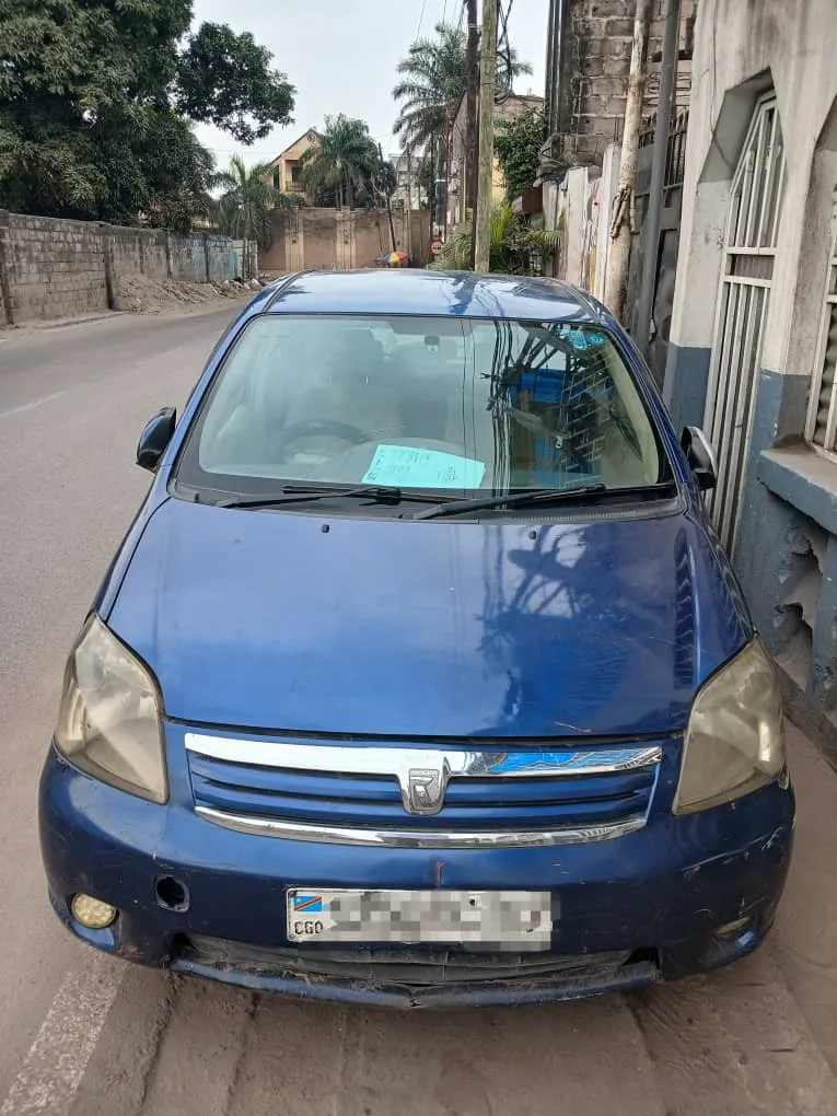 TOYOTA RAUM