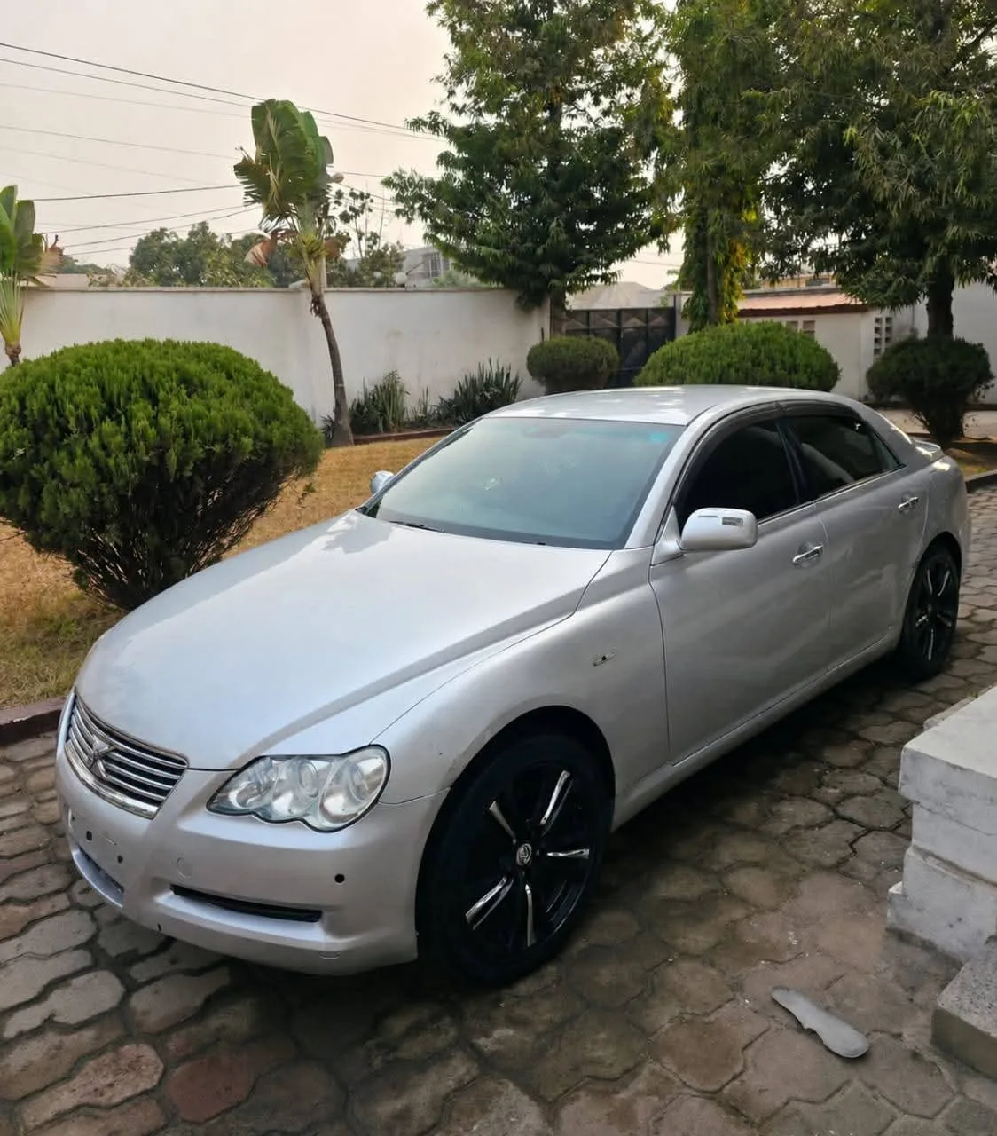 TOYOTA MARC X SPORT ANNÉE 2006 OCASSION BON ÉTAT.