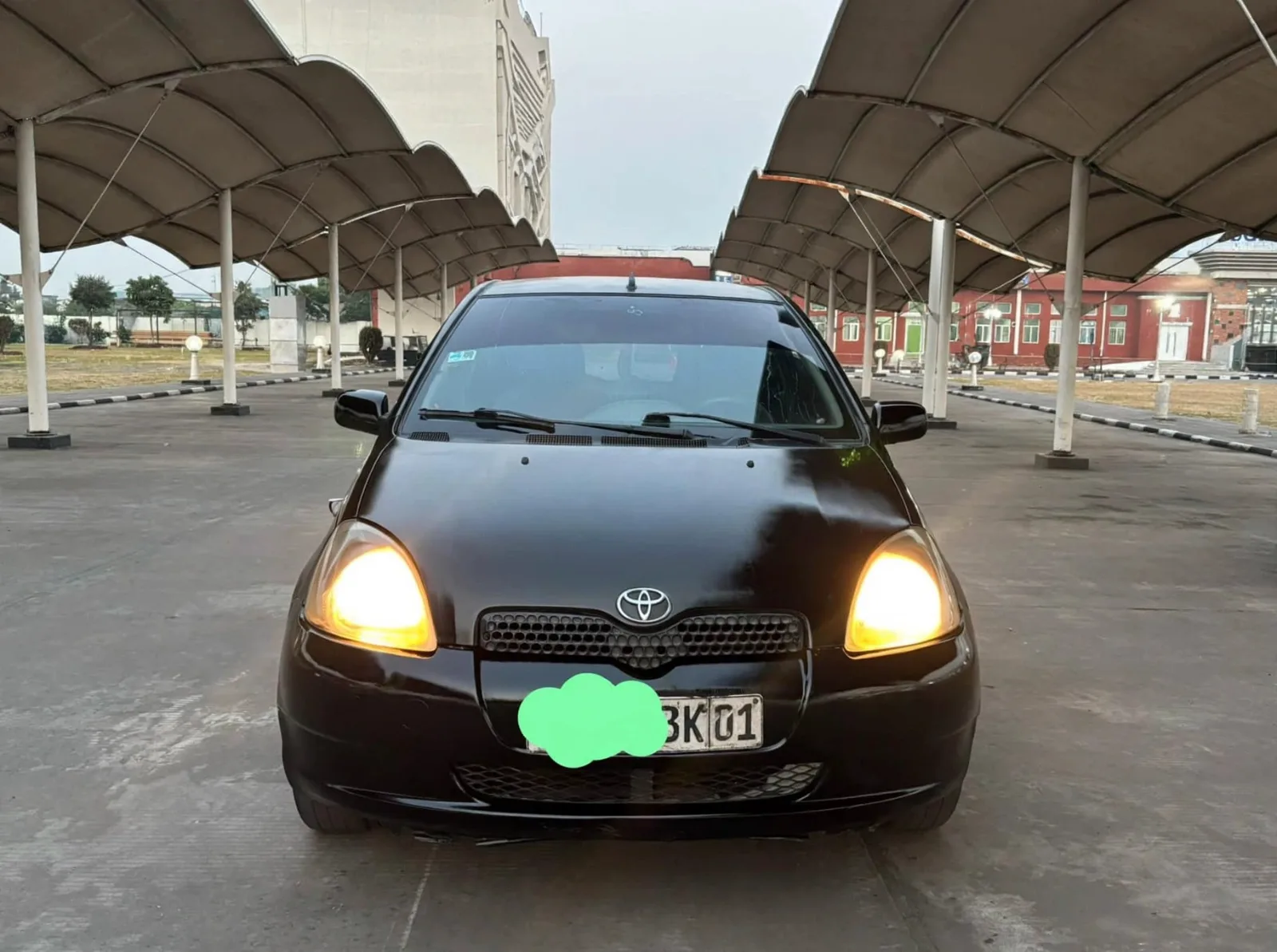 TOYOTA YARIS
