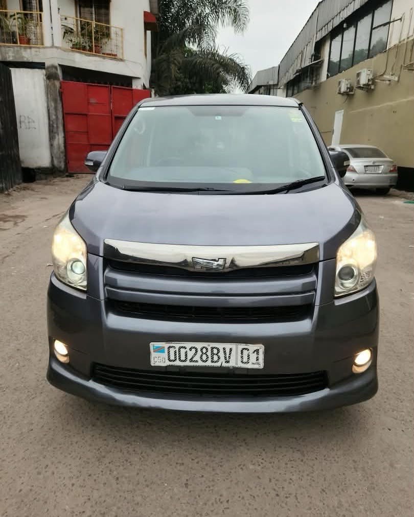 Toyota Noha