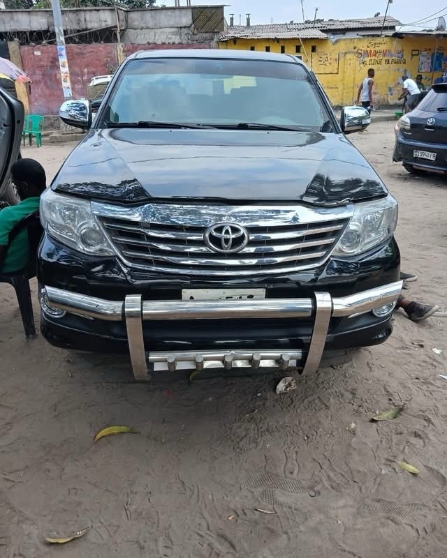 Toyota fortuner