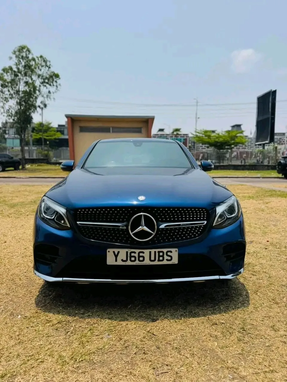 Mercedes Benz