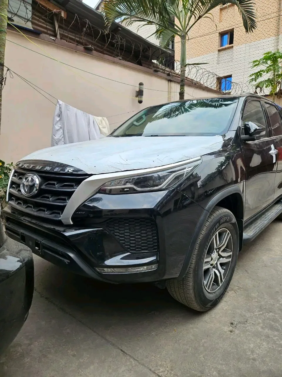 Toyota fortuner