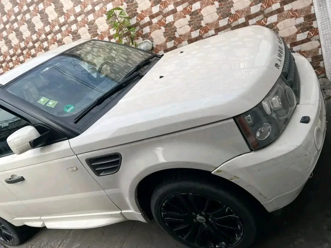 Range rover