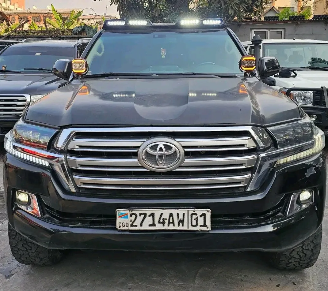 Land cruiser