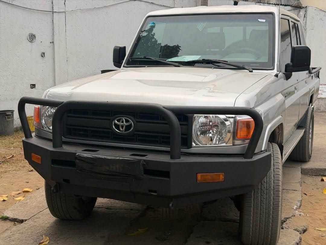 Toyota Land cruiser Pick up