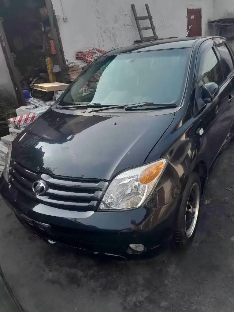 Toyota Ist
