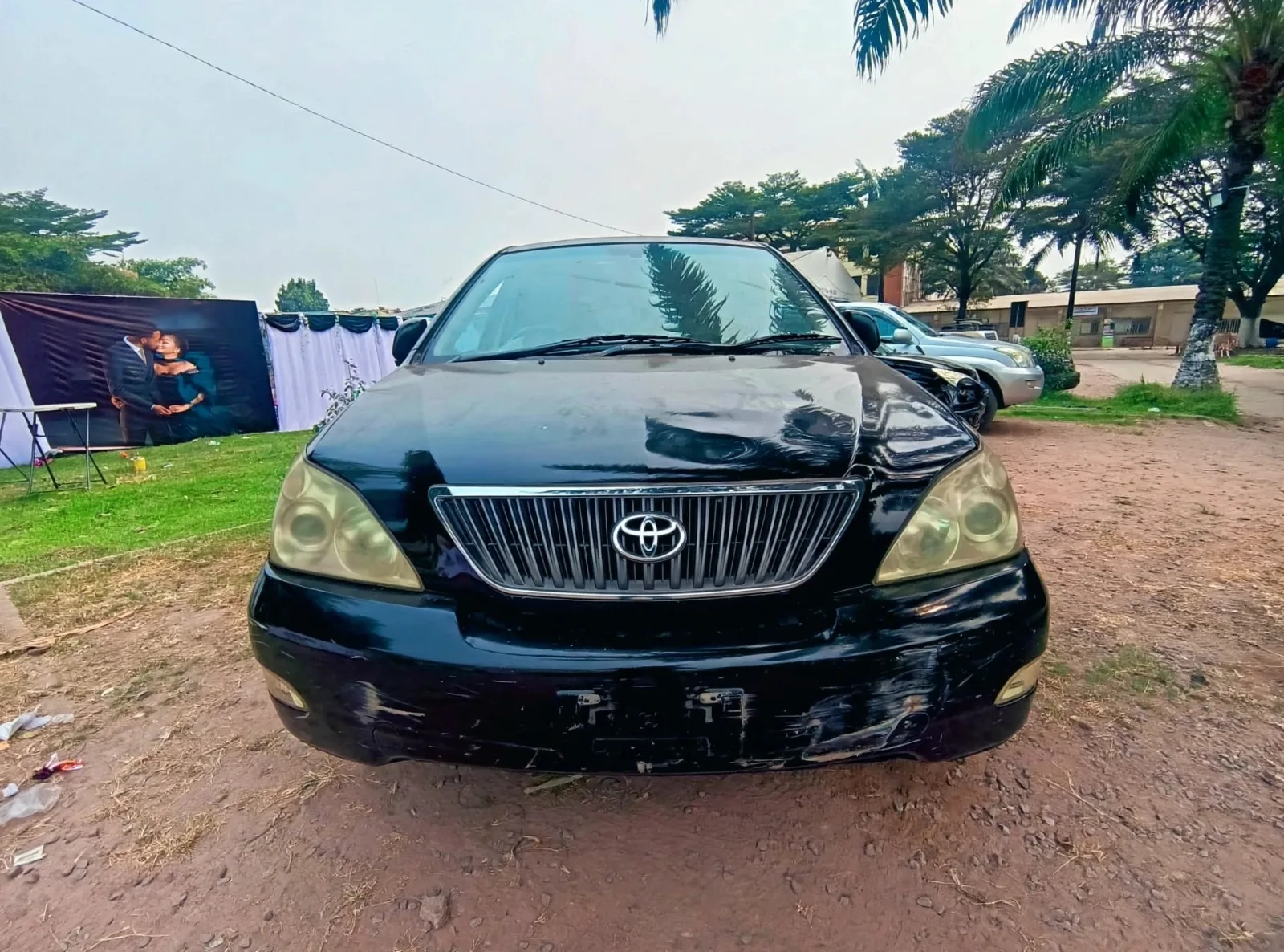 TOYOTA HARRIER.