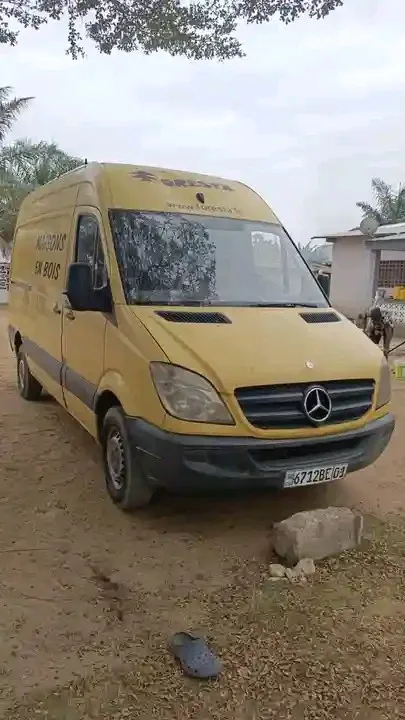 MERCEDES-BENZ SPRINTER