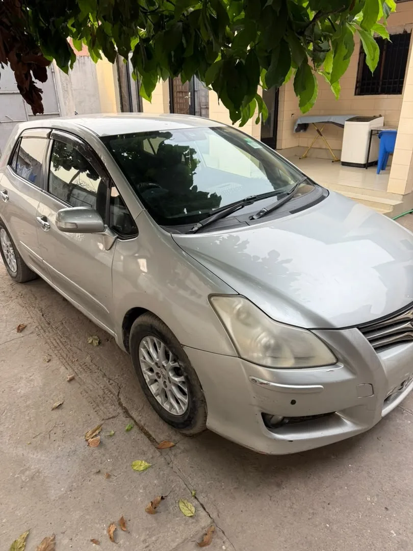 Toyota Blade