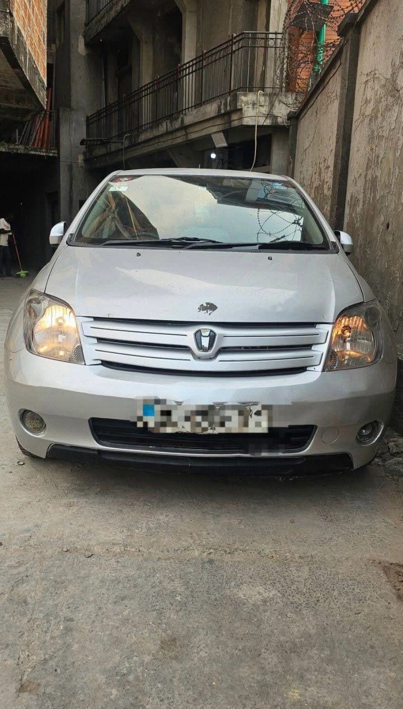 Toyota IST