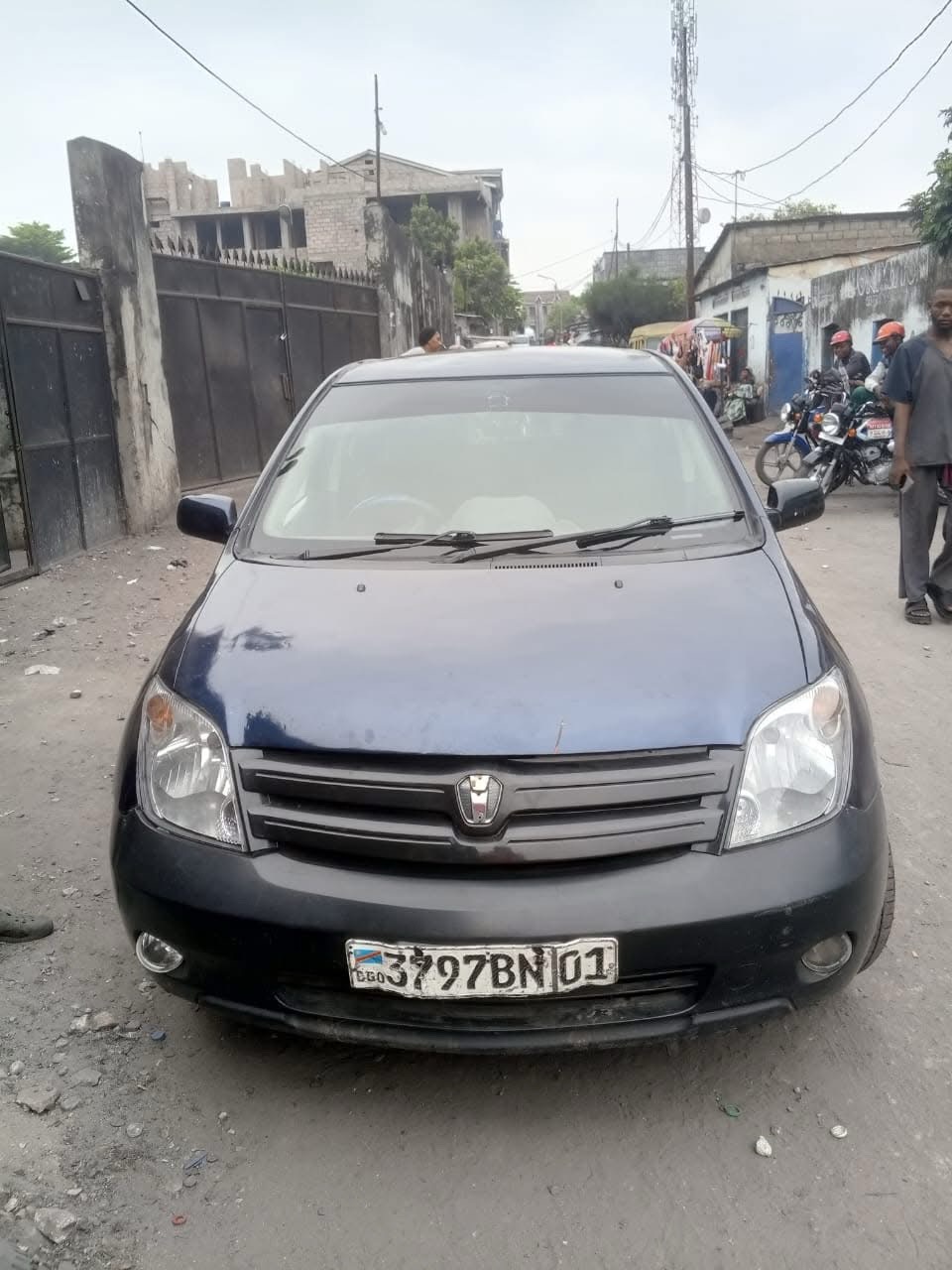 Toyota IST