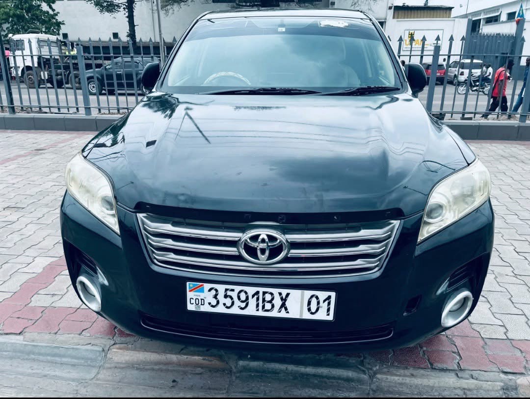 Toyota Vanguar