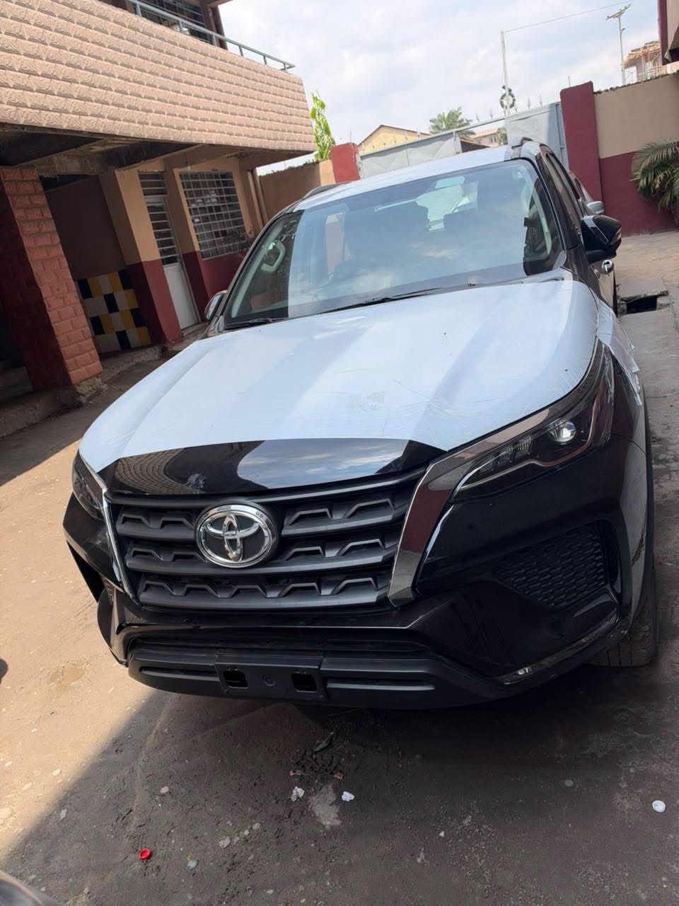 Toyota Fortuner
