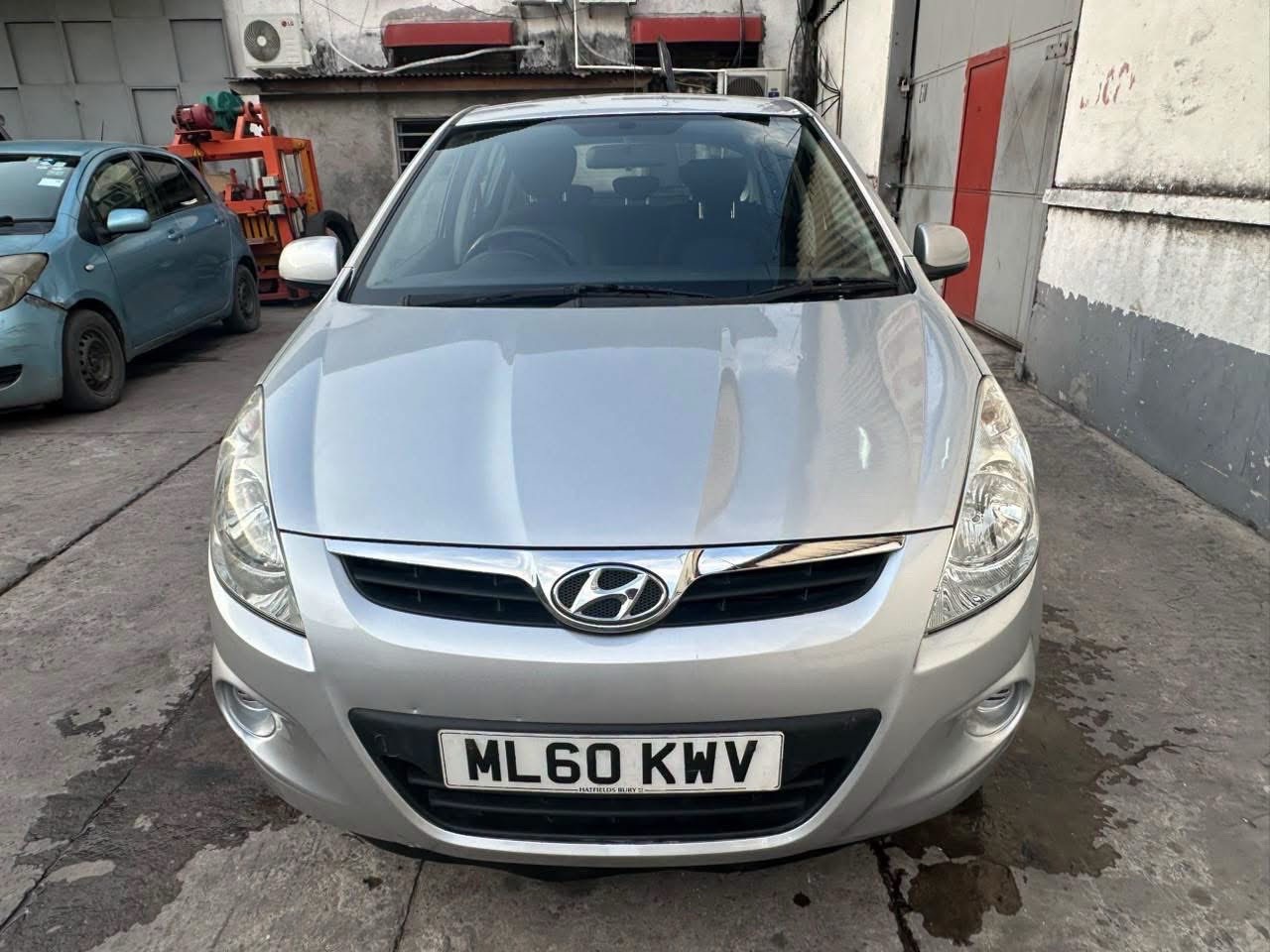 Hyundai I20