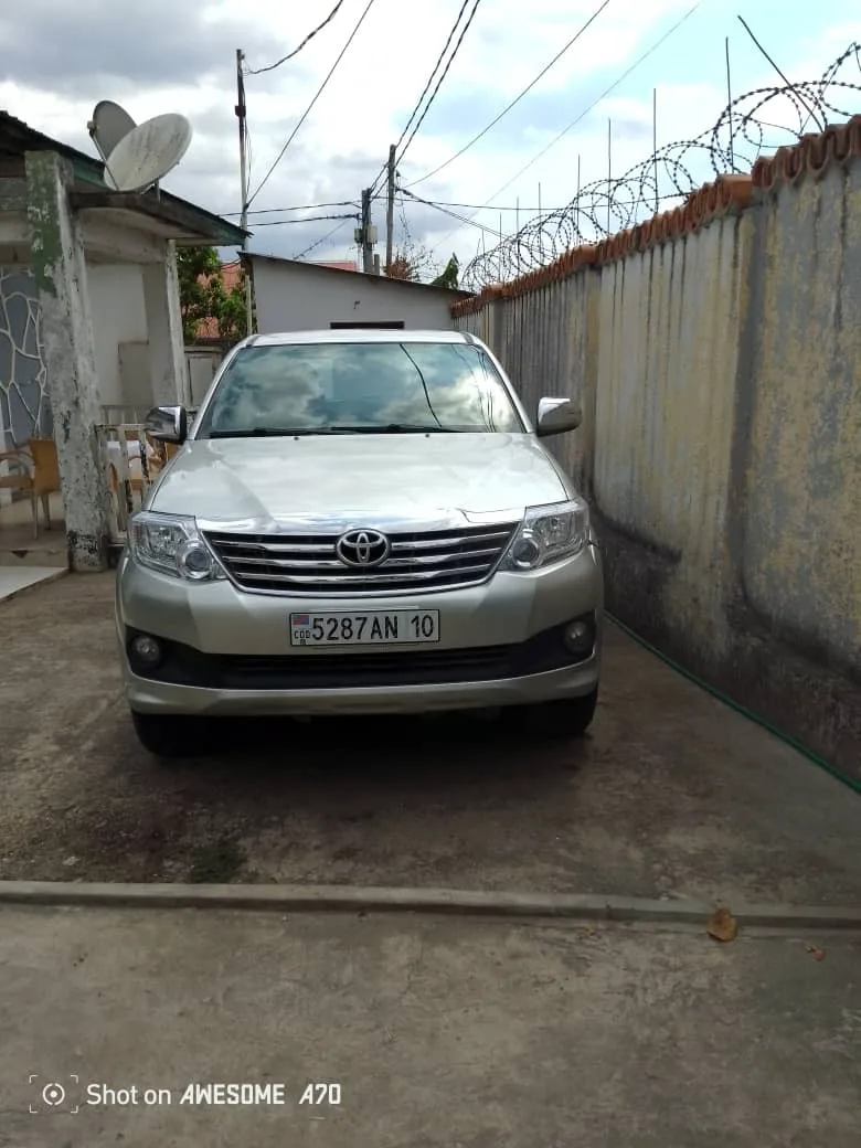 TOYOTA FORTUNER