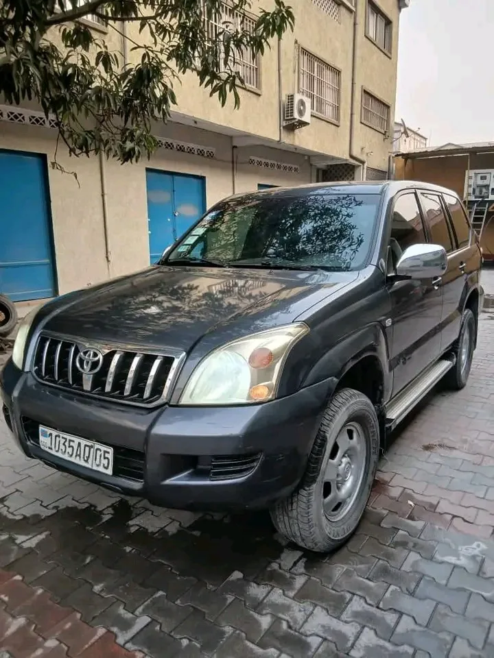 TOYOTA LAND CRUISER PRADO GX