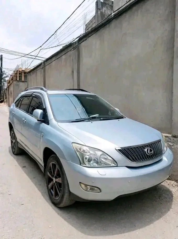 LEXUS RX 330