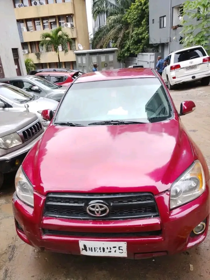 TOYOTA RAV4 NEW