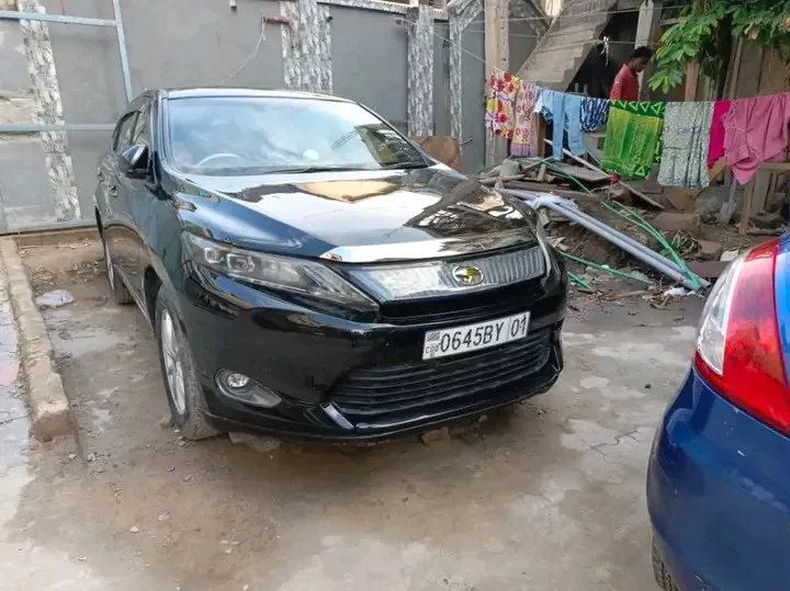 TOYOTA NEW HARRIER