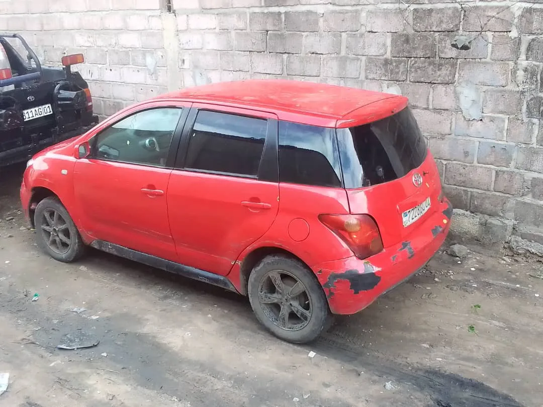 Toyota IST