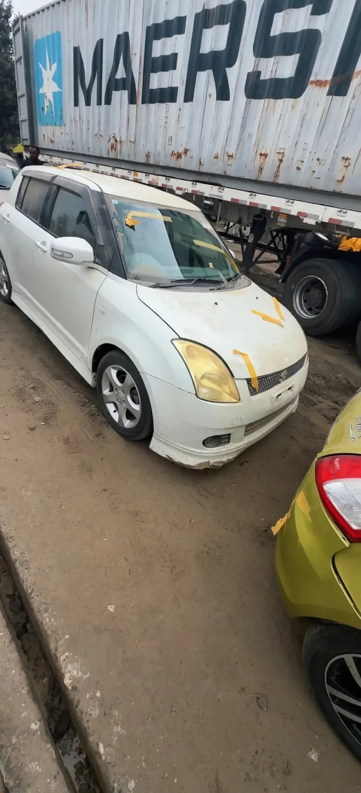 SUZUKI SWIFT.