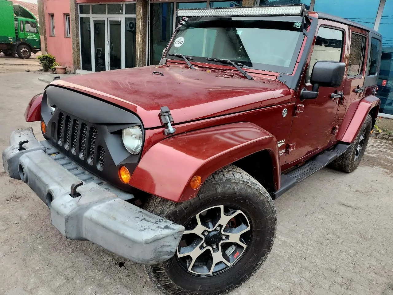 JEEP WRANGLER SAHARA.