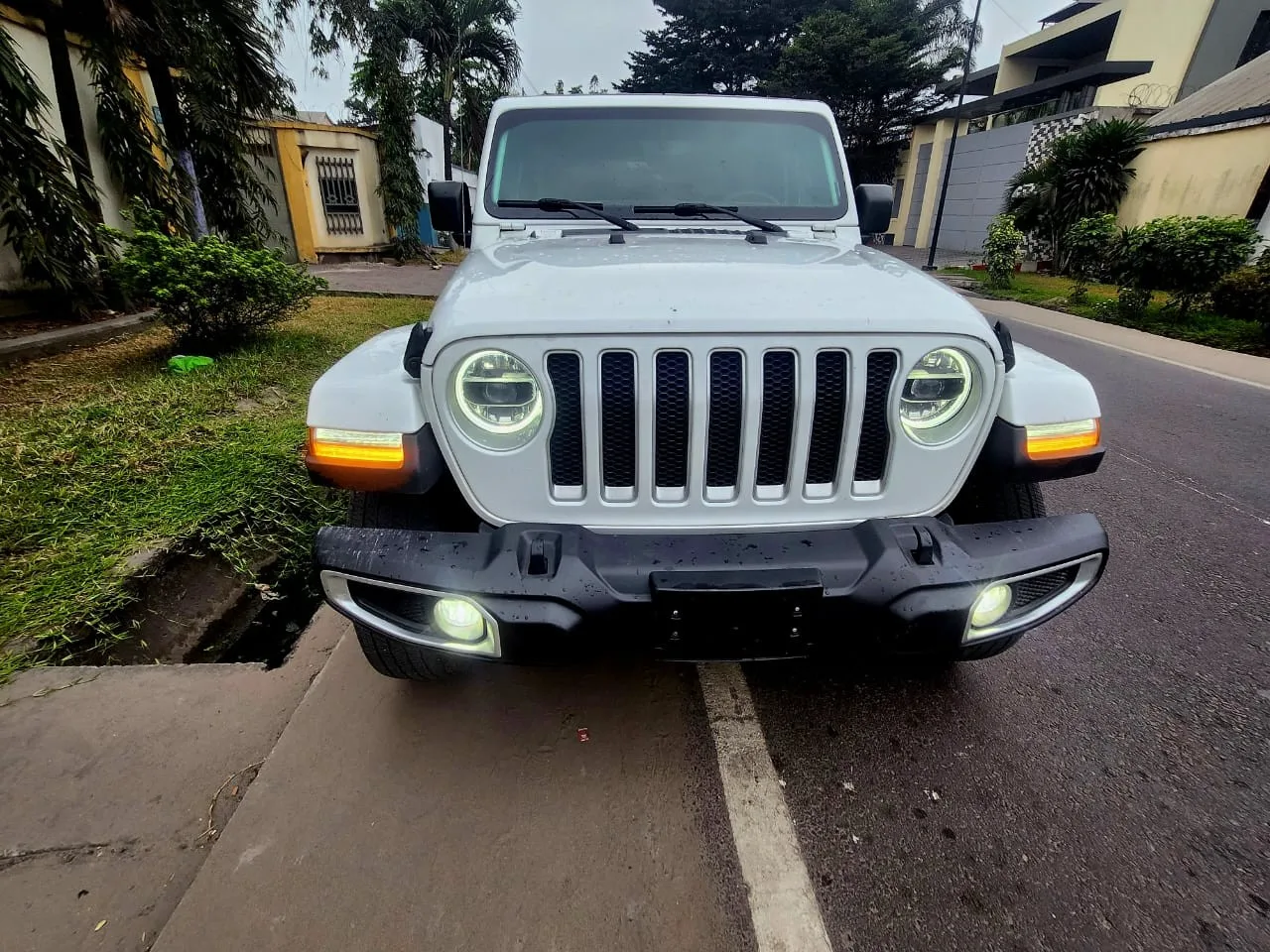 JEEP WRANGLER SAHARA.
