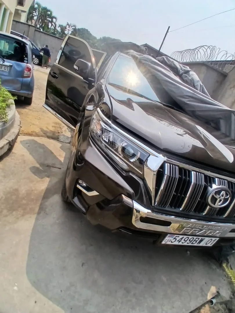 TOYOTA PRADO TX-L