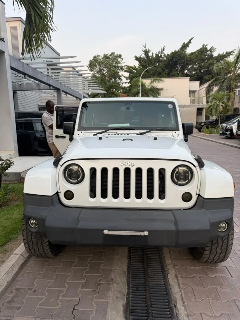 JEEP WRANGLER.