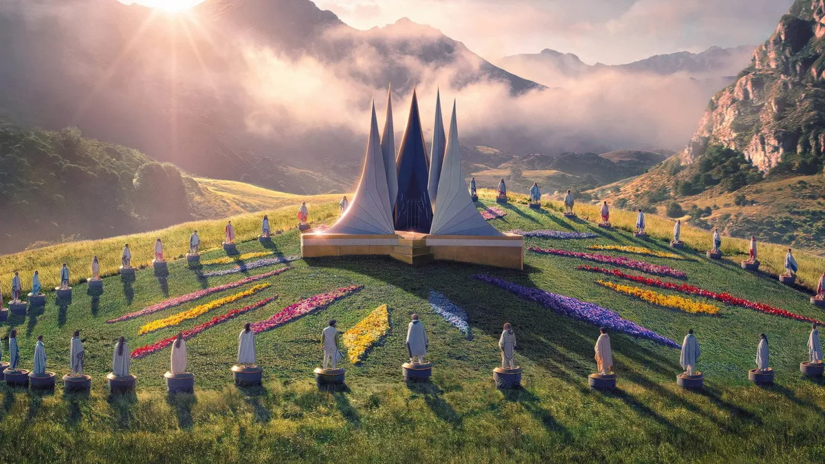 Promotional backdrop for The Hunger Games: Sunrise on the Reaping (2026), confirming the return of Jennifer Lawrence as Katniss Everdeen