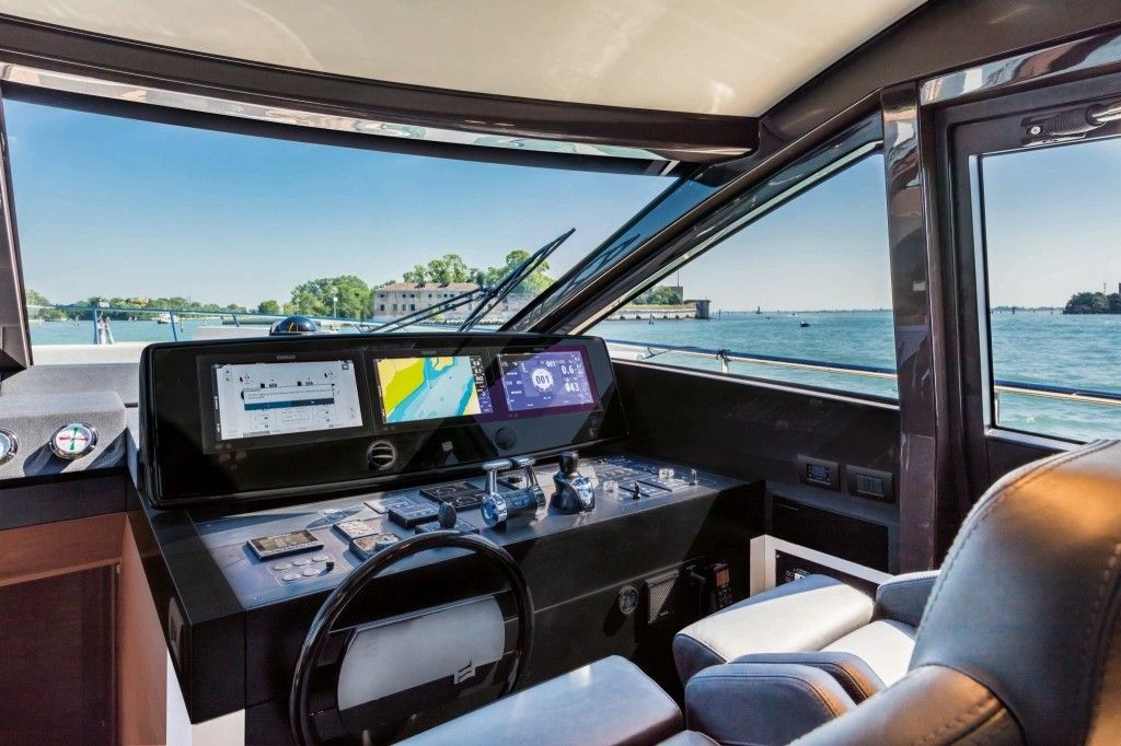 Discover Ischia and Procida from the sea - A private Luxury boat tour