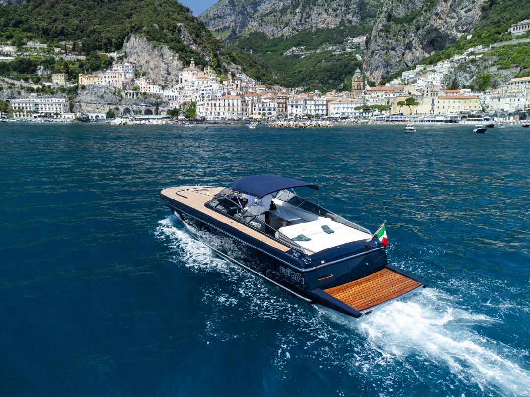 Discover Capri from the sea - A private Luxury boat tour