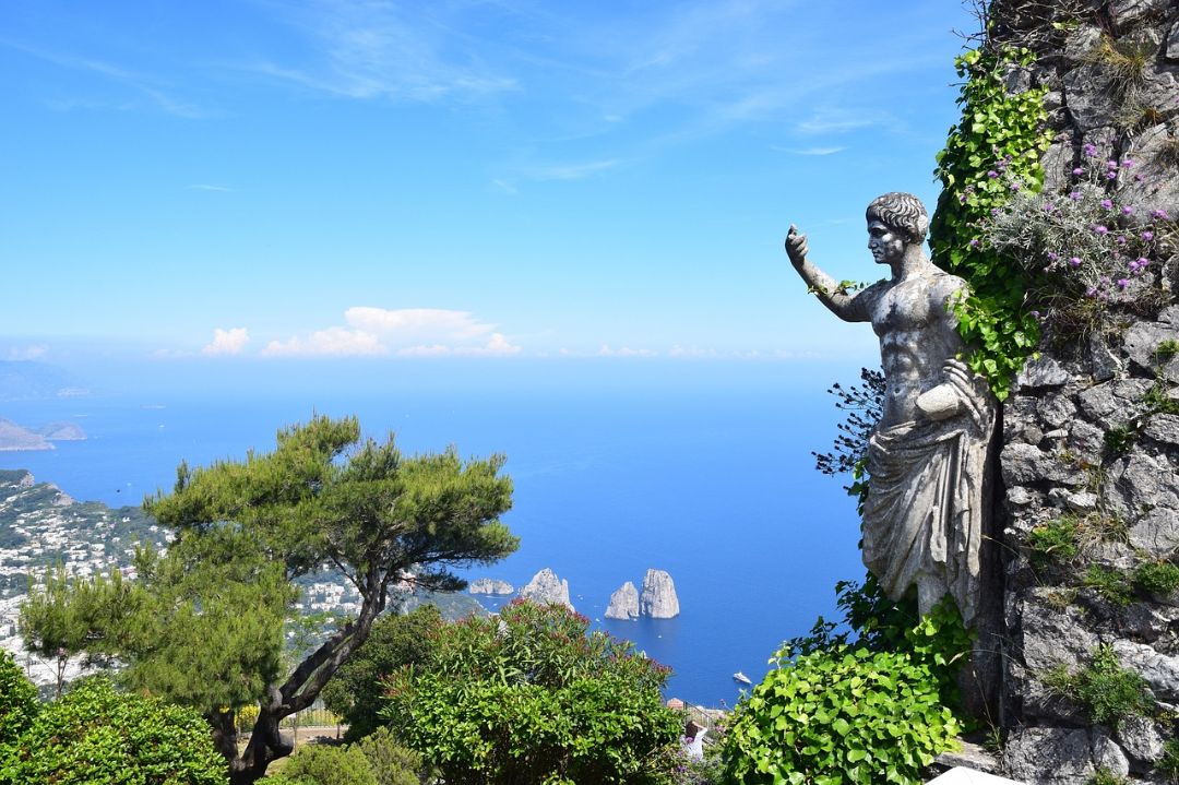 Discover Capri from the sea - A private Luxury boat tour