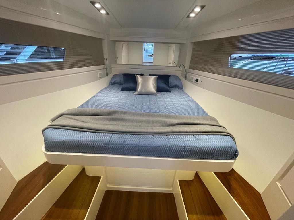 Itama 45S: Premium Private Tour with a Professional Skipper