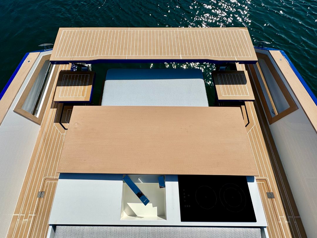 Cocum 43: Premium Private Tour with a Professional Skipper