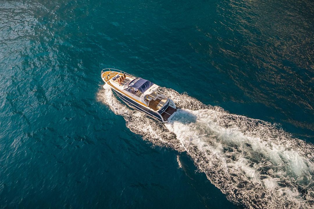 Gagliotta 32: Premium Private Tour with a Professional Skipper