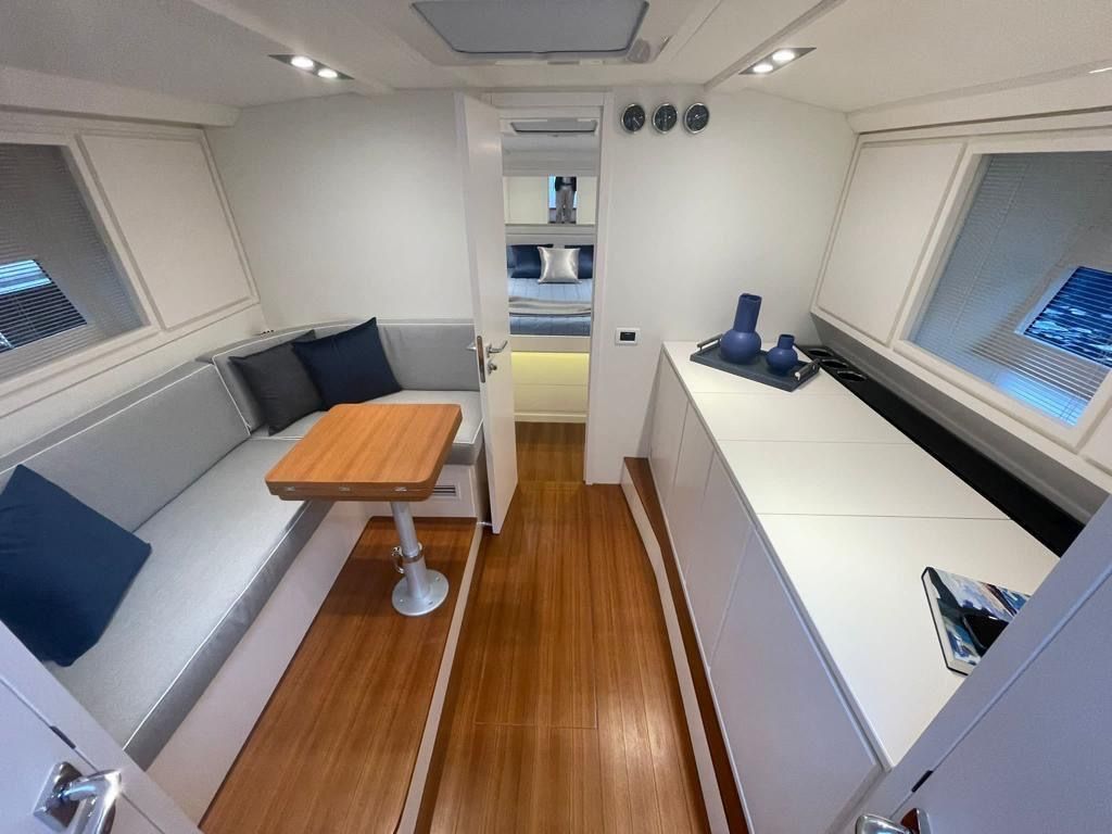 Ferretti 670: Premium Private Tour with a Professional Skipper