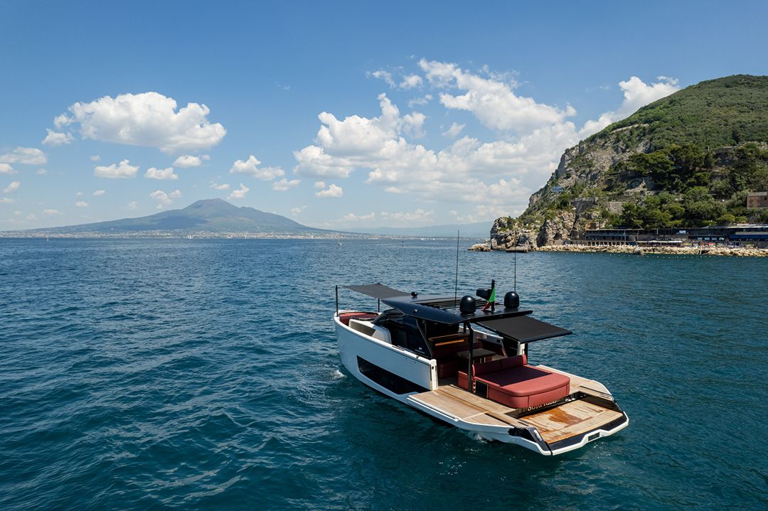Cranchi A46 Luxury Tender: Premium Private Tour with a Professional Skipper