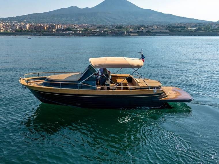 Gozzo Esposito: Premium Private Tour with a Professional Skipper