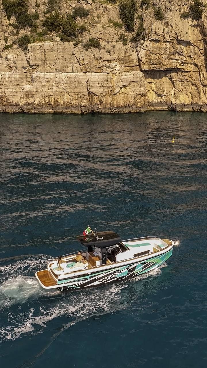 Italyure 35: Premium Private Tour with a Professional Skipper